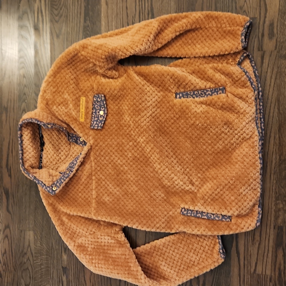 Never Worn Simple Southern Pullover